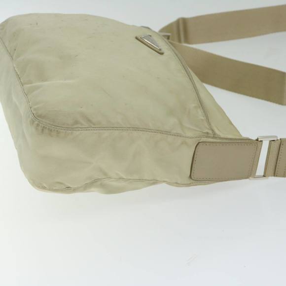 PRADA Shoulder Bag Nylon Beige Auth 65376 - Picture 3 of 16